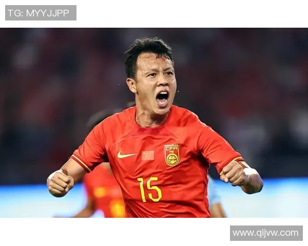 双袖标球星的领袖风范与责任担当解析 双袖标球星的领袖风范与责任担当解析