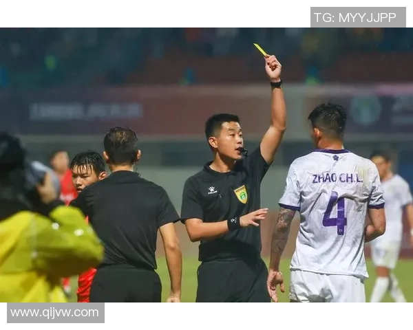 神奇足球天才:从街头少年到绿茵传奇的非凡之路 神奇足球天才:从街头少年到绿茵传奇的非凡之路