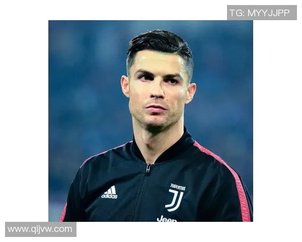 高清足球明星霸气头像展示，尽显球场风采与王者气质